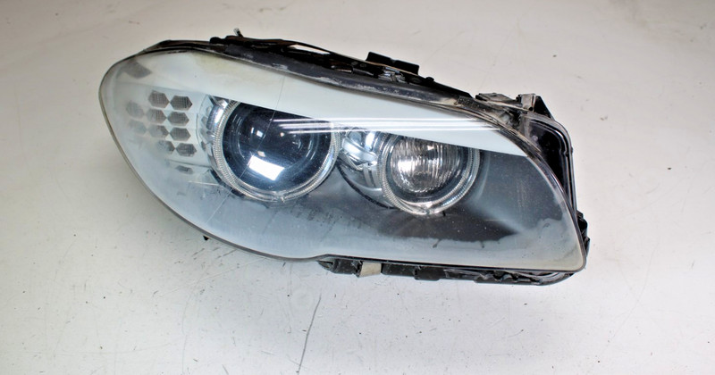2009 - 2013 BMW F10 528i 535i Xenon ADAPTIVE Headlight Right Passenger 7203256
