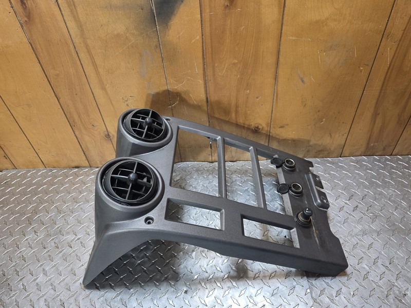 2003-2007 Hummer H2 Radio Bezel Gray Some Wear Tested