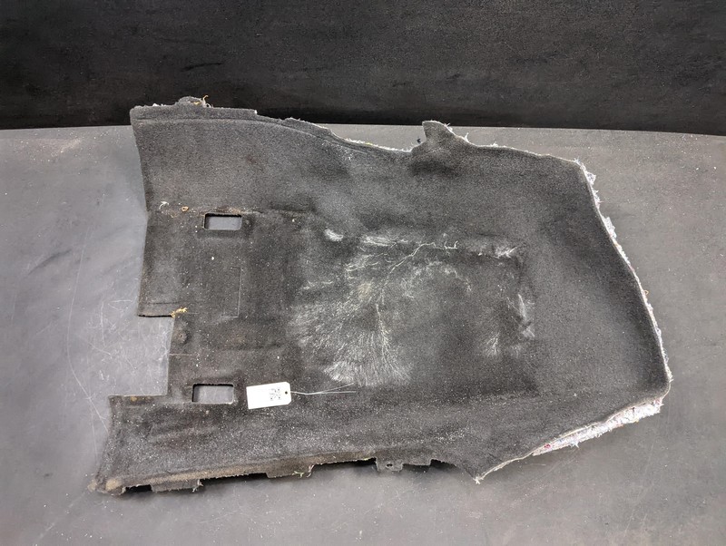 Front Right Floor Covering 2017 Chevrolet Camaro 84319922 2016 2018 2019- 2022