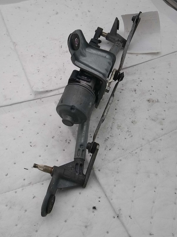 2009 Pontiac G5 Wiper Motor OEM 22664679 Red 179K Miles Warranty Included