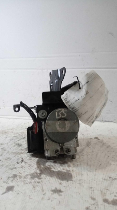 2015 Toyota RAV4 ABS Pump & Motor Assembly OEM 2.5L 77K Miles Brown NJ25-18707
