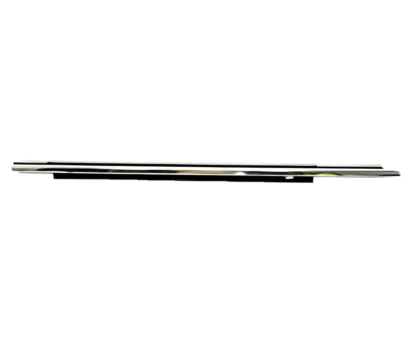 π2015-18 AUDI Q3 FRONT RIGHT PASSENGER SIDE DOOR WINDOW MOLDING 8U0-853-284 OEM