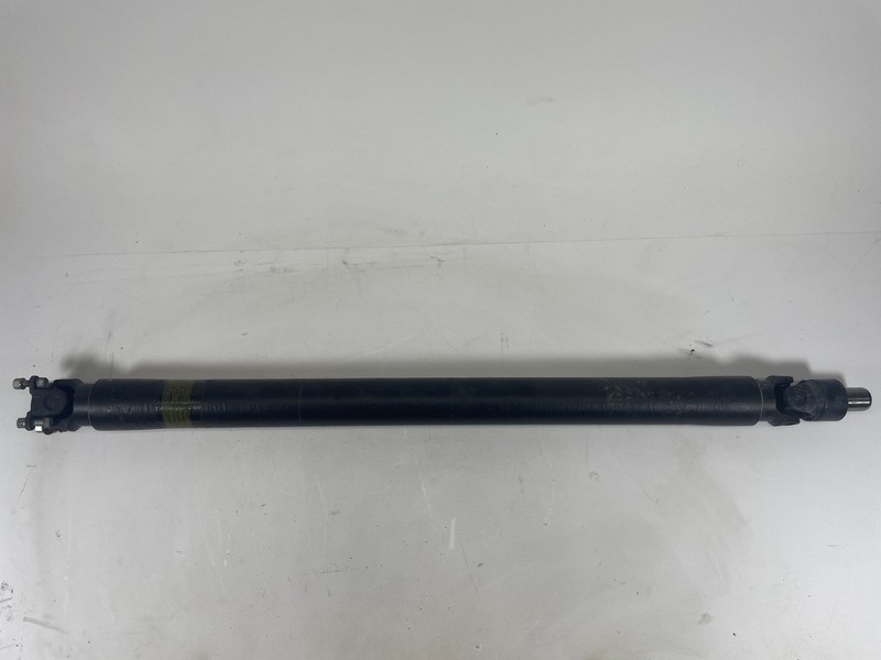 03-08 Nissan 350z A/T Automatic Transmission Driveshaft OEM 37000-CD100 KW276
