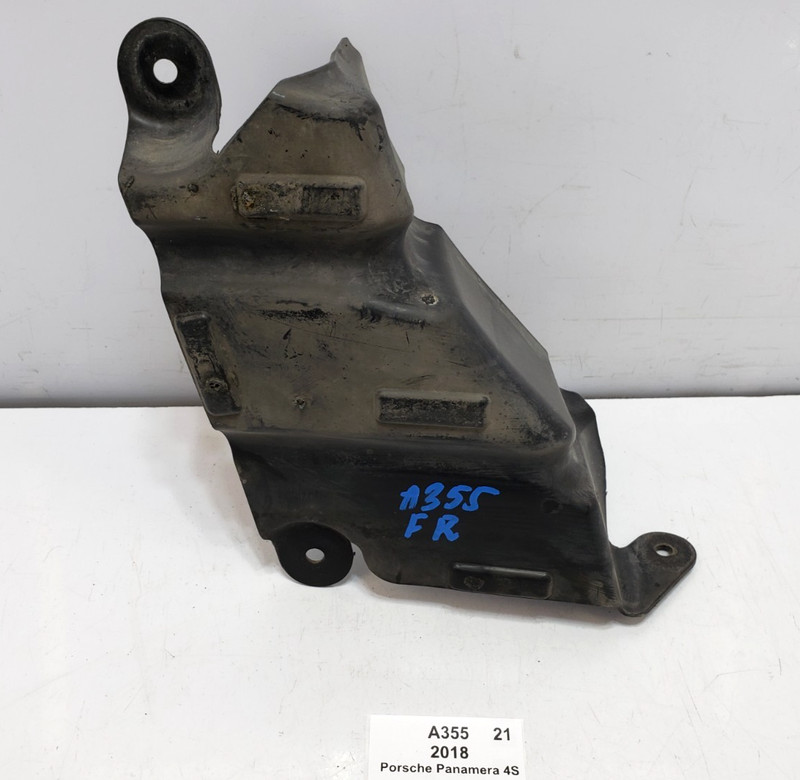 ✅ 2017-2023 OEM Porsche Panamera 4S 971 Front Right Passenger Under Cover Panel