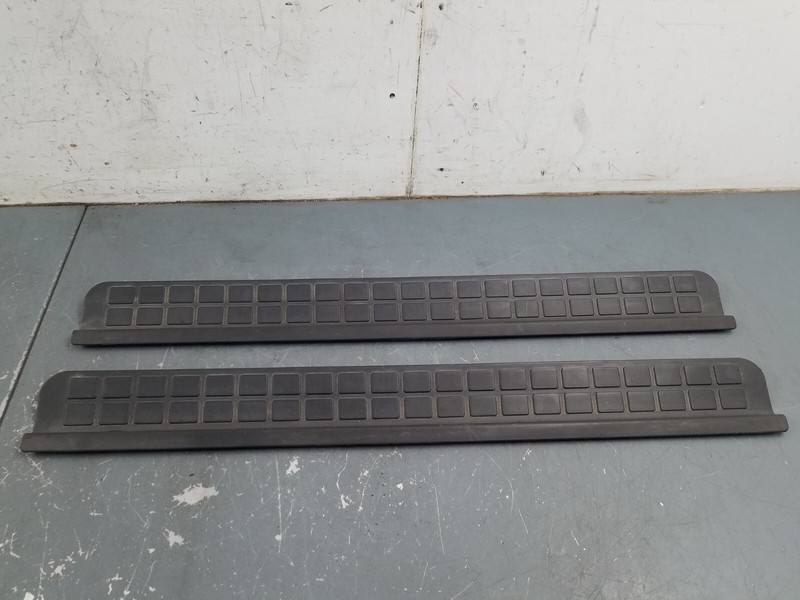 2000 Pontiac Trans Am Door Sill Scuff Plates #4254 i2