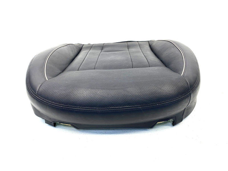 15-16 HYUNDAI GENESIS FRONT RIGHT PASSENGER LOWER SEAT CUSHION OEM #A0.59