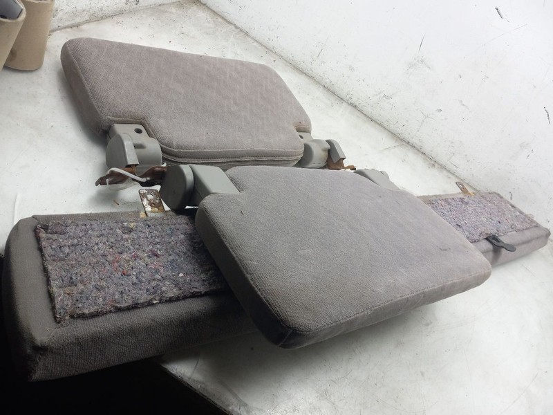 2001 TOYOTA TACOMA EXT CAB 3 PIECE REAR SEAT