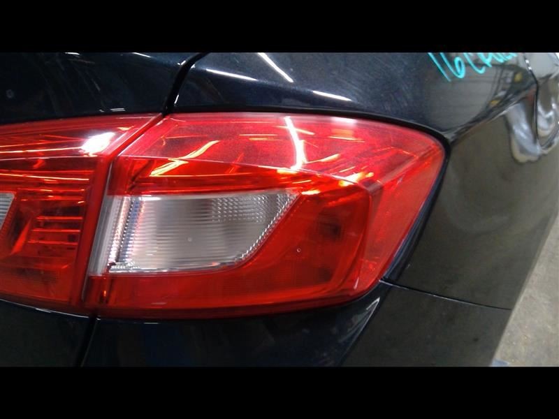 Passenger Tail Light VIN B 4th Digit New Style Fits 16 CRUZE 863462