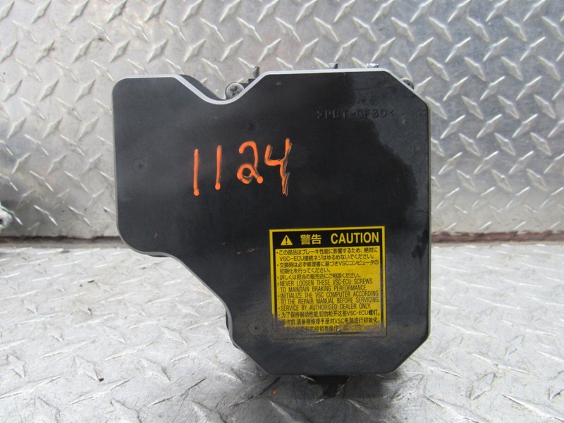 04- 07 TOYOTA HIGHLANDER ABS ANTI LOCK BRAKE PUMP VIN P ( 5TH,DIGIT)W/O HYBRRID)