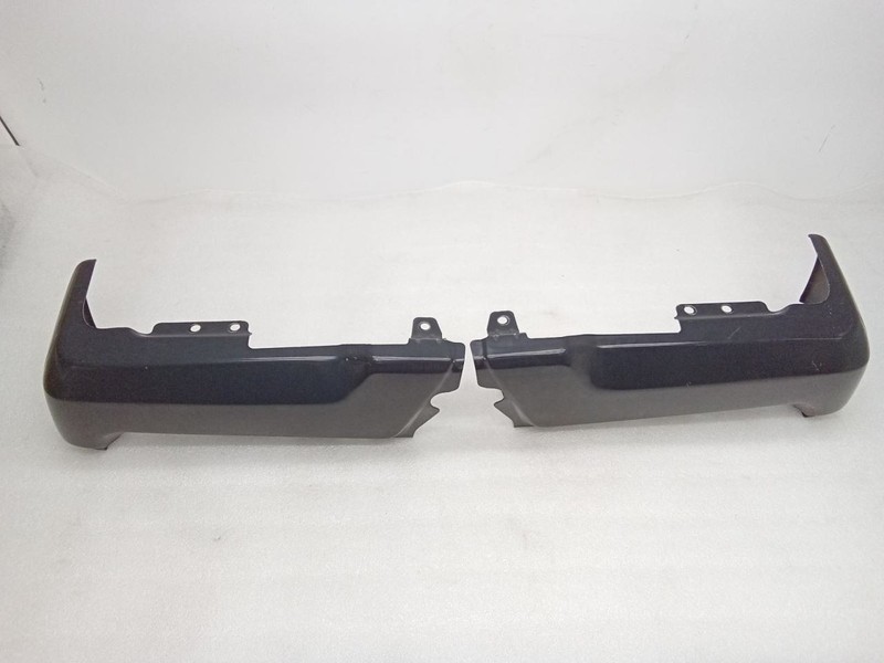 F250SD2022 Bumper End Cap 75882