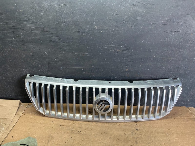 2004 to 2007 Mercury Monterey Front Upper Grill Grille Oem p0184 DG