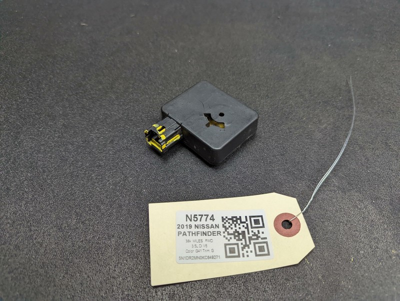 Keyless Entry Card Warning Buzzer 2019 Nissan Pathfinder 25640-9NJ0A 2016-2018