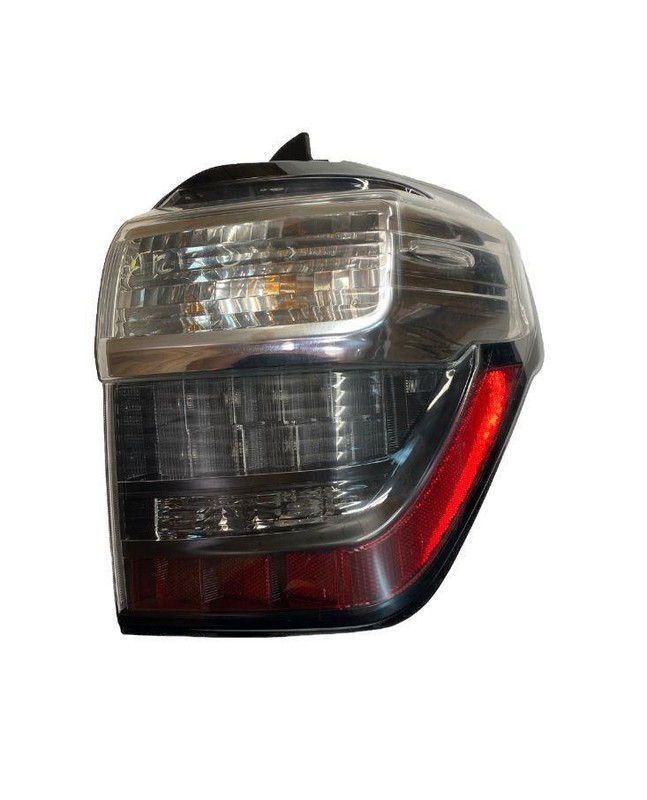 Toyota 4Runner tail light 2010 2013 right side quarter panel SR5 OEM 8155135360