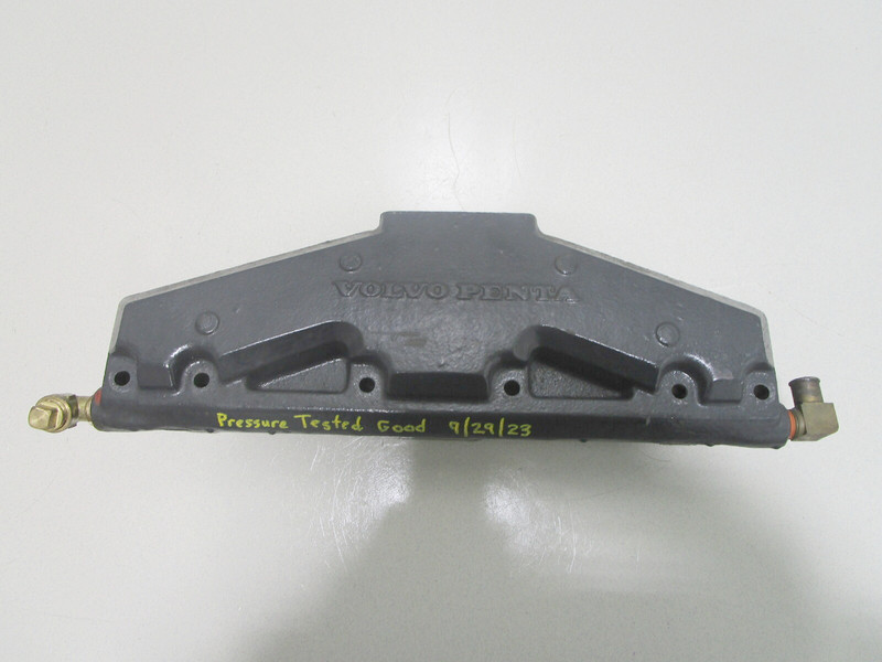3857723 Volvo Penta OMC Cobra Exhaust Manifold GM Small Block V8 305-350