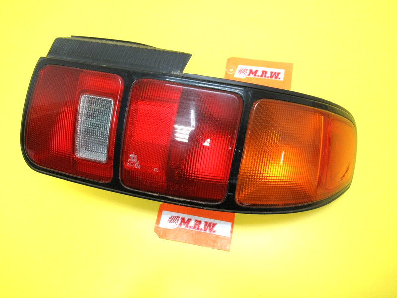 TAILLIGHT TAIL LAMP Passengers SIDE REAR for 94-99 CELICA GT HATCH BACK LIFTBACK
