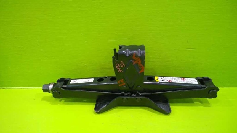 07 08 09 10 11 12 13 14 15 16 17 GMC ACADIA 3.6L AT JACK OEM 2480-56