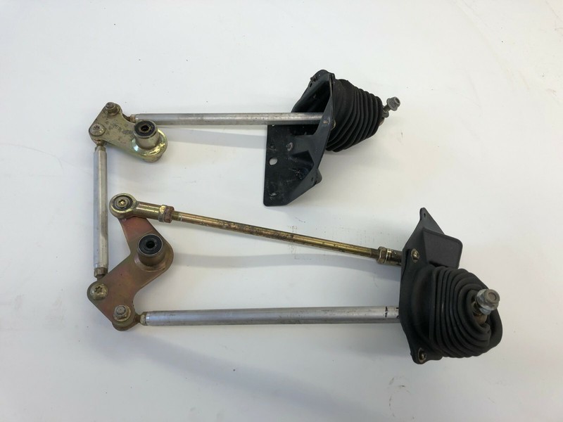 Polaris Snowmobile 600 IQ Steering arms and pitman assy 1822624 2007 model