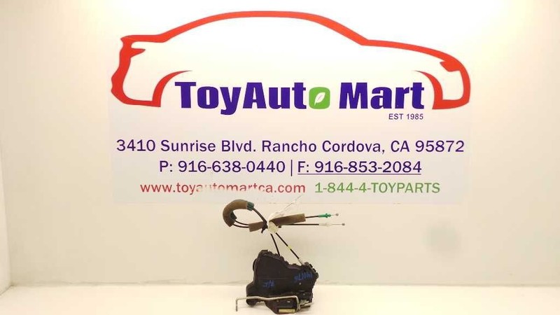 02-06 TOYOTA CAMRY PASSENGER SIDE FRONT DOOR LOCK ACTUATOR ASSEMBLY