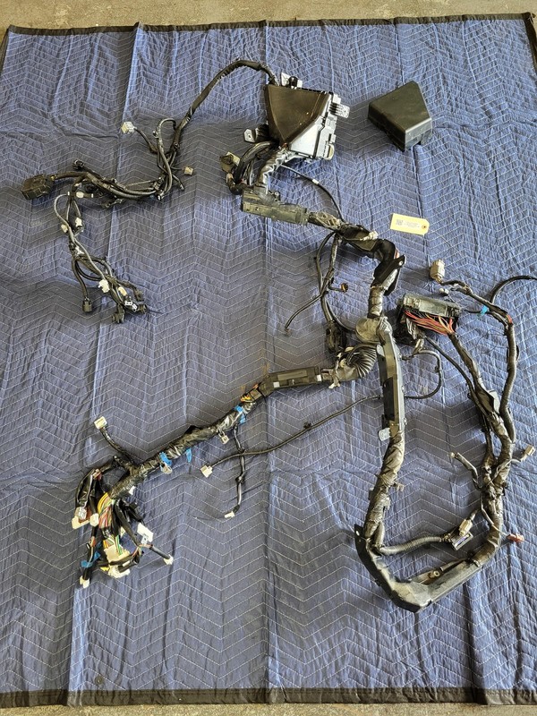 Used Oem Subaru Engine Fuse Relay Junction Box & Wiring Harness 2023 Ascent 2.4L