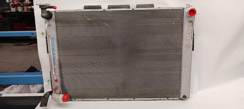 04-'05 LEXUS RX330 Radiator w/o adaptive cruise w/o tow pkg OEM 1 Year Wnty!