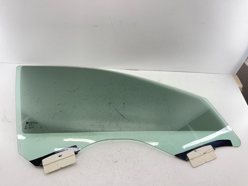 14-19 CADILLAC CTS SEDAN FRONT RIGHT PASS SIDE DOOR WINDOW GLASS OEM