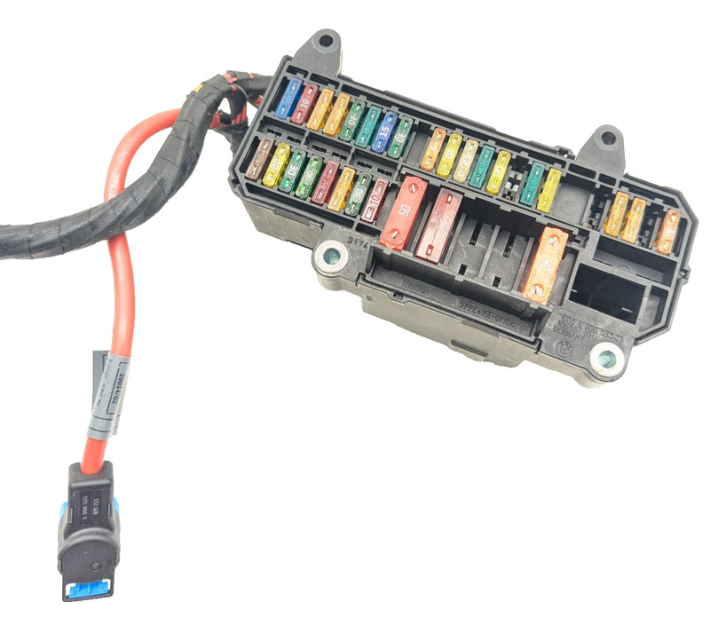 2002 - 2007 BMW 750LI E65 E66 Positive Power Distribution Fuse Box OEM 6900583
