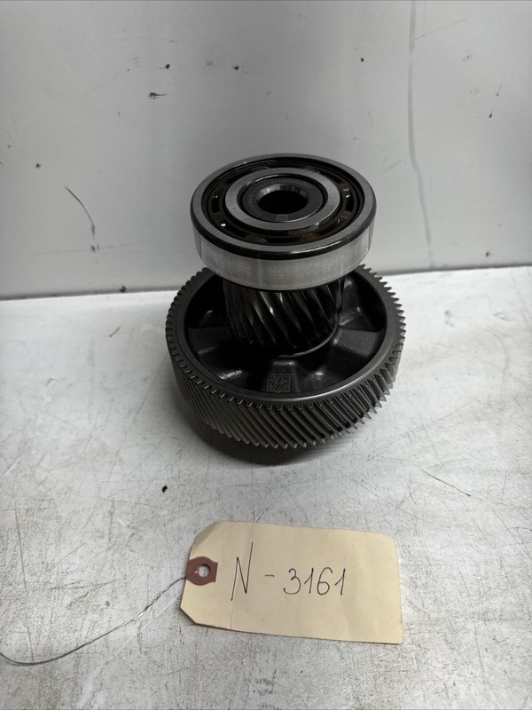 Tesla Model 3 Y OEM Front Differential Intermediate Gear 3161 M2