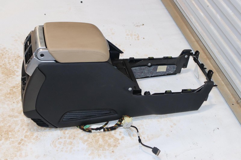 2007-2012 RANGE ROVER FLOOR CENTER CONSOLE STORAGE W/ ARMREST OEM