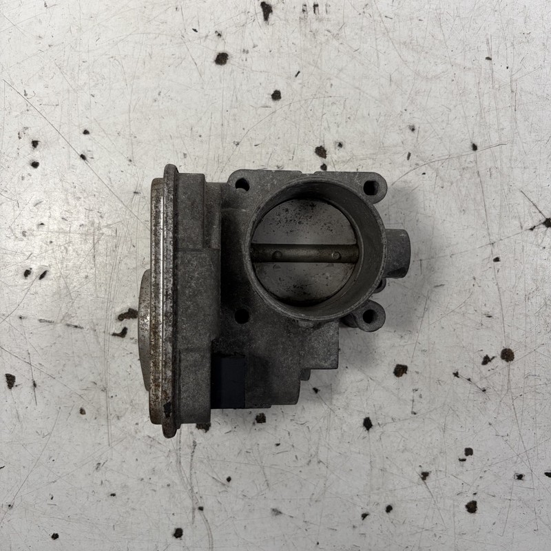 00-02 Honda Passport Throttle Body 8-97213-219-3 OEM