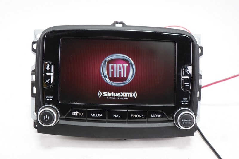 FIAT 500L Navigation GPS Radio Information Display Head Unit OEM 2014 - 2016