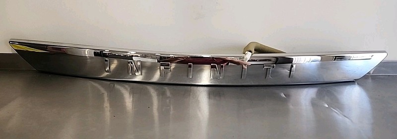 2011-2017 INFINITI QX56 QX80 REAR TRUNK CHROME UPPER TRIM CAMERA SOLD SEPARATELY