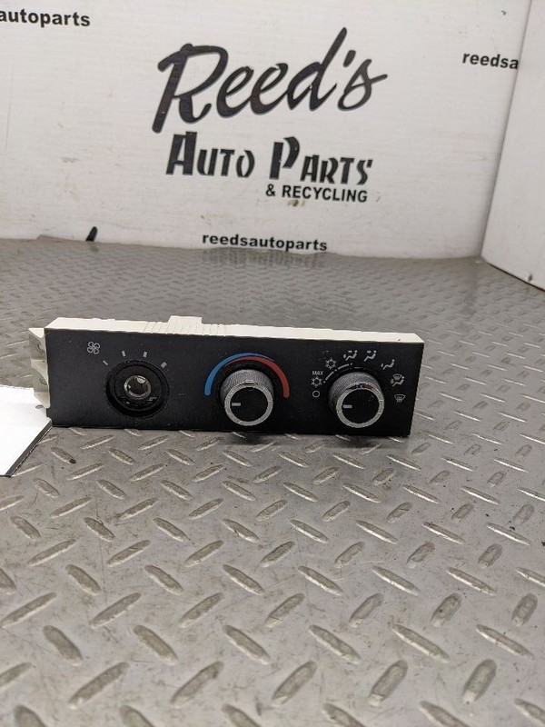 Temperature Control Dash Mounted With AC Fits 08-21 EXPRESS 2500 VAN 1163509