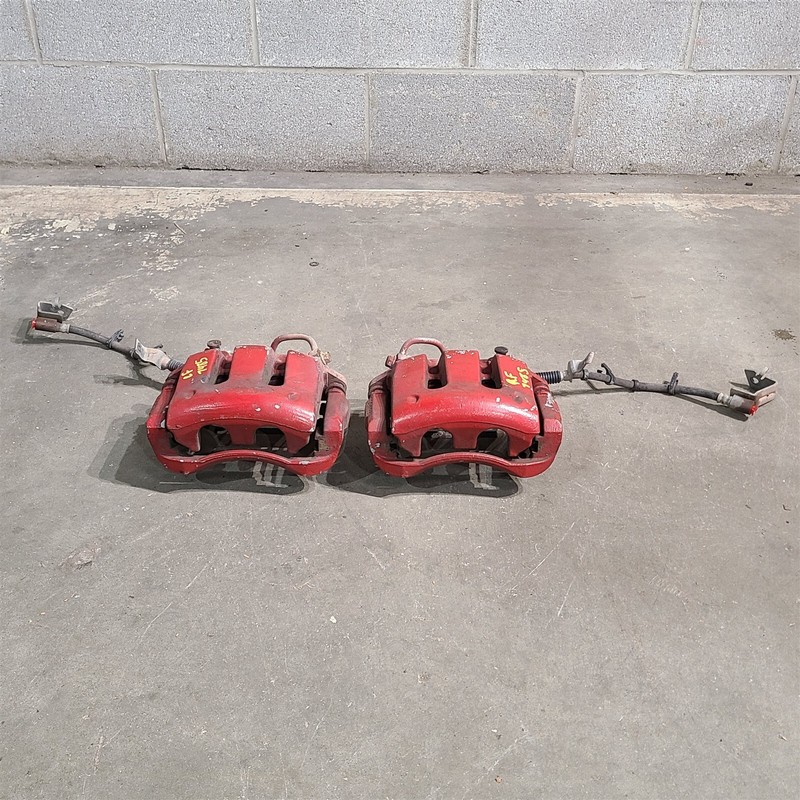 11-14 Mustang GT 5.0 Front Brake Calipers Lh Rh Aa7485