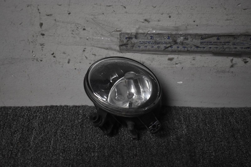 FOG LIGHT LEFT SIDE FACTORY OEM