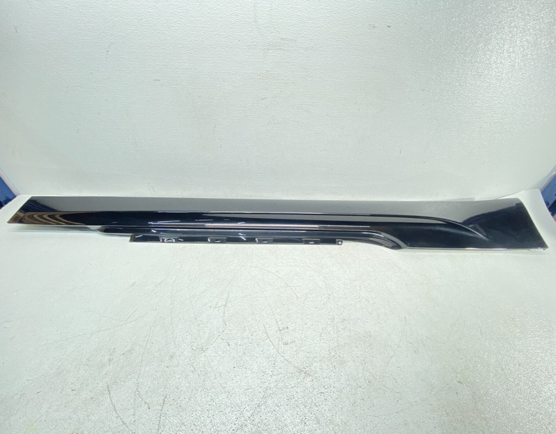 06-10 BMW E63 E64 M6 Right Passenger Side Skirt Rocker Panel Black Sapphire OEM✅