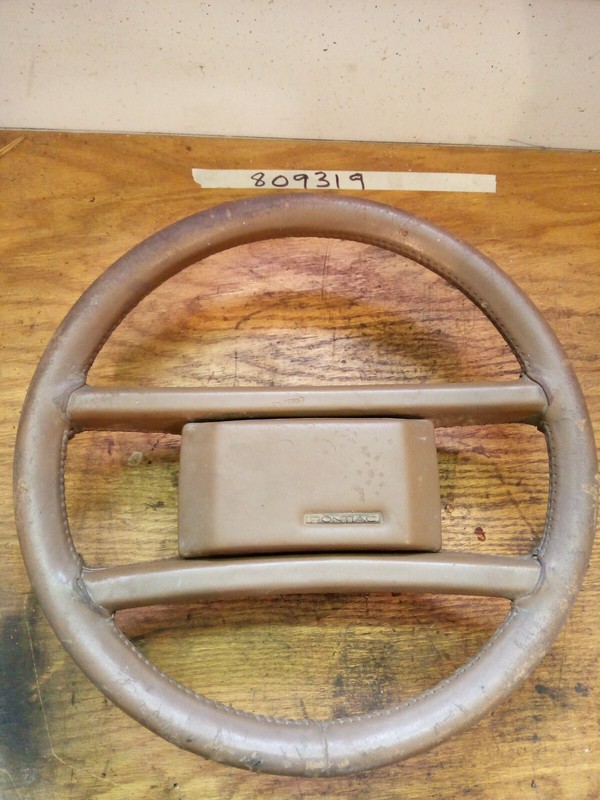 PONTIAC GRAND PRIXBONNEVILLE BROWN STEERING WHEEL 1980 - 1986