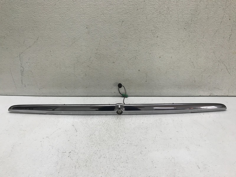 98-03 Jaguar X308 XJ8 XJR Painted Boot Trunk Lid Finish MOLDING HNA6148GA