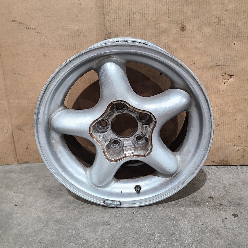 94-98 Mustang 5 Spoke Wheel 16X7.5 Oem Aa7321