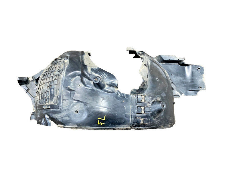 15-18 MERCEDES C300 W205 FRONT LEFT SIDE FENDER LINER SPLASH GUARD OEM #A0.67