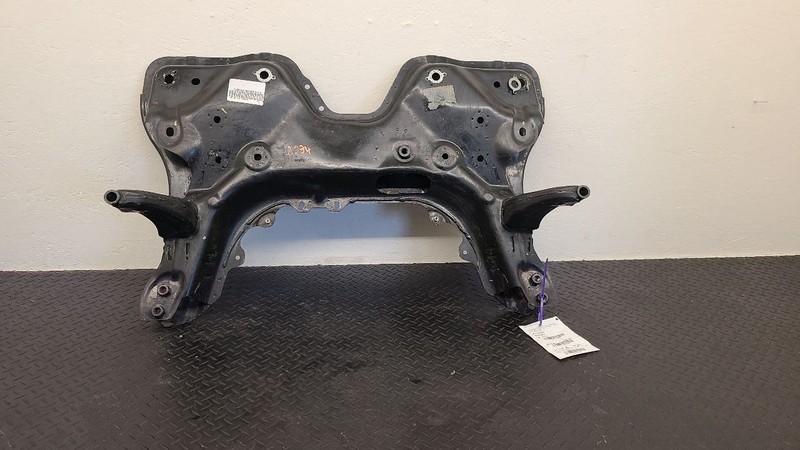 17-21 Jeep Compass FWD Front Crossmember Subframe OEM 68371783AA