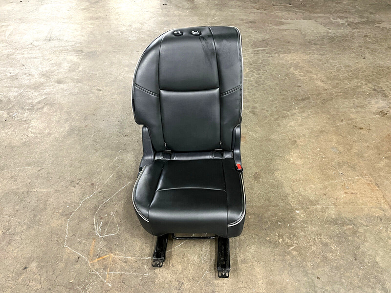 ⭐2018-2020 INFINITI QX60 REAR RIGHT PASSSIDE 2ND ROW SEAT CUSHION OEM LOT2547