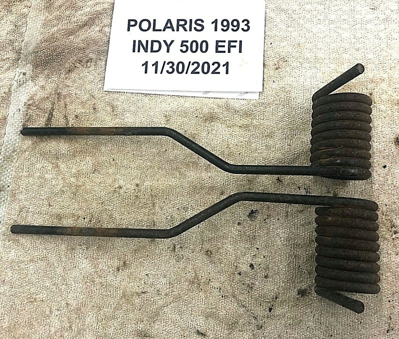 Polaris Snowmobile Indy 500 EFI Left and Right hand rear springs 7041273-067