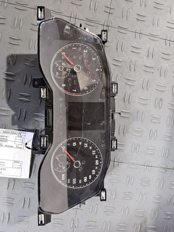 2019-2020 Volkswagen Jetta Speedometer Analog Display KPH ID 17A920740