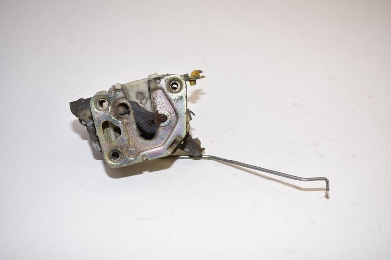 1984-1986 NISSAN 300ZX Z31 3.0L MT PASSENGER SIDE RH DOOR LOCK ACTUATOR OEM