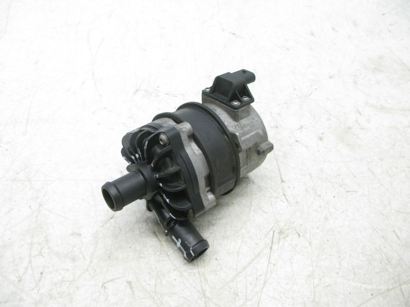 09-11 AUDI C6 A6 3.0L QUATTRO SECONDARY AUXILIARY ELECTRIC WATER PUMP OEM 090623