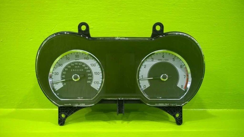 09 JAGUAR XF 4.2L SPEEDOMETER CLUSTER OEM 2824-1