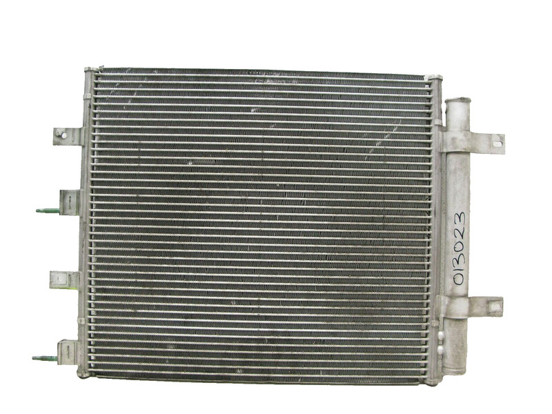 2R8319C600 💚 09-12 Jaguar XK XF AC A/C Air Air Condenser OEM