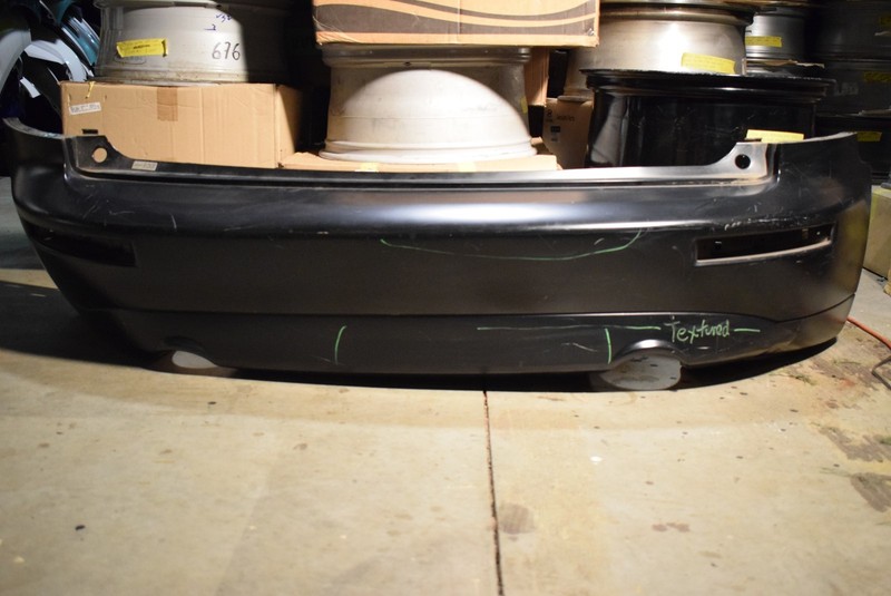 2003-2004-2005-2006-2007-2008 INFINITI FX 35 REAR BUMPER COVER 85022CG040 OEM