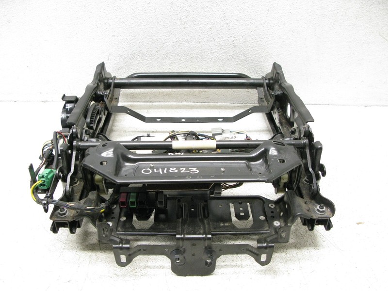 05-09 LAND ROVER LR3 RANGE ROVER SPORT SEAT FRAME RAIL TRACKFRONT RIGHT OEM 04