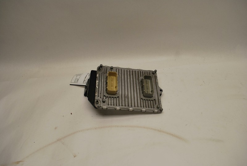 2016-2017 CHRYSLER 300 S 3.6L A/T ECM ENGINE COMPUTER CONTROL MODULE BRAIN OEM